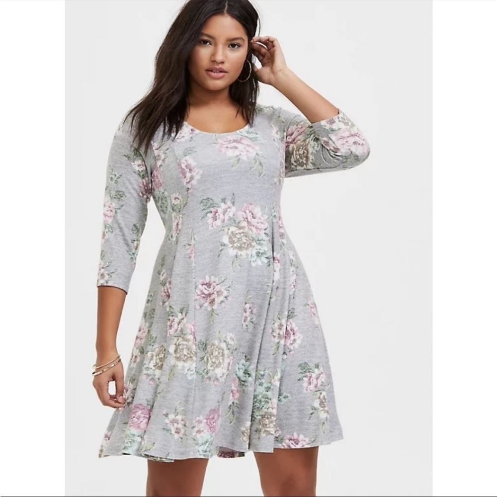 Torrid super soft gray floral sweater dress 3X 22/24 NWT plus size